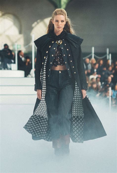 Chanel ready to wear jacket